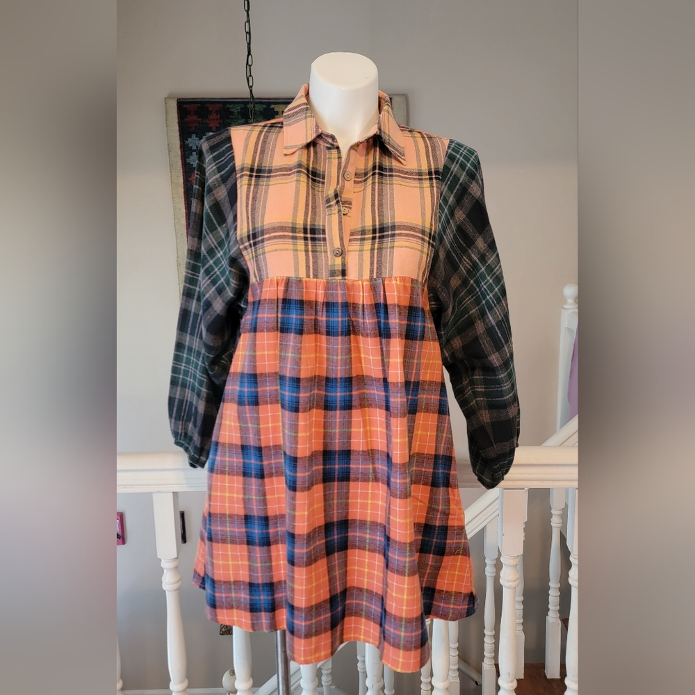 Davi & Dani Flannel Dress